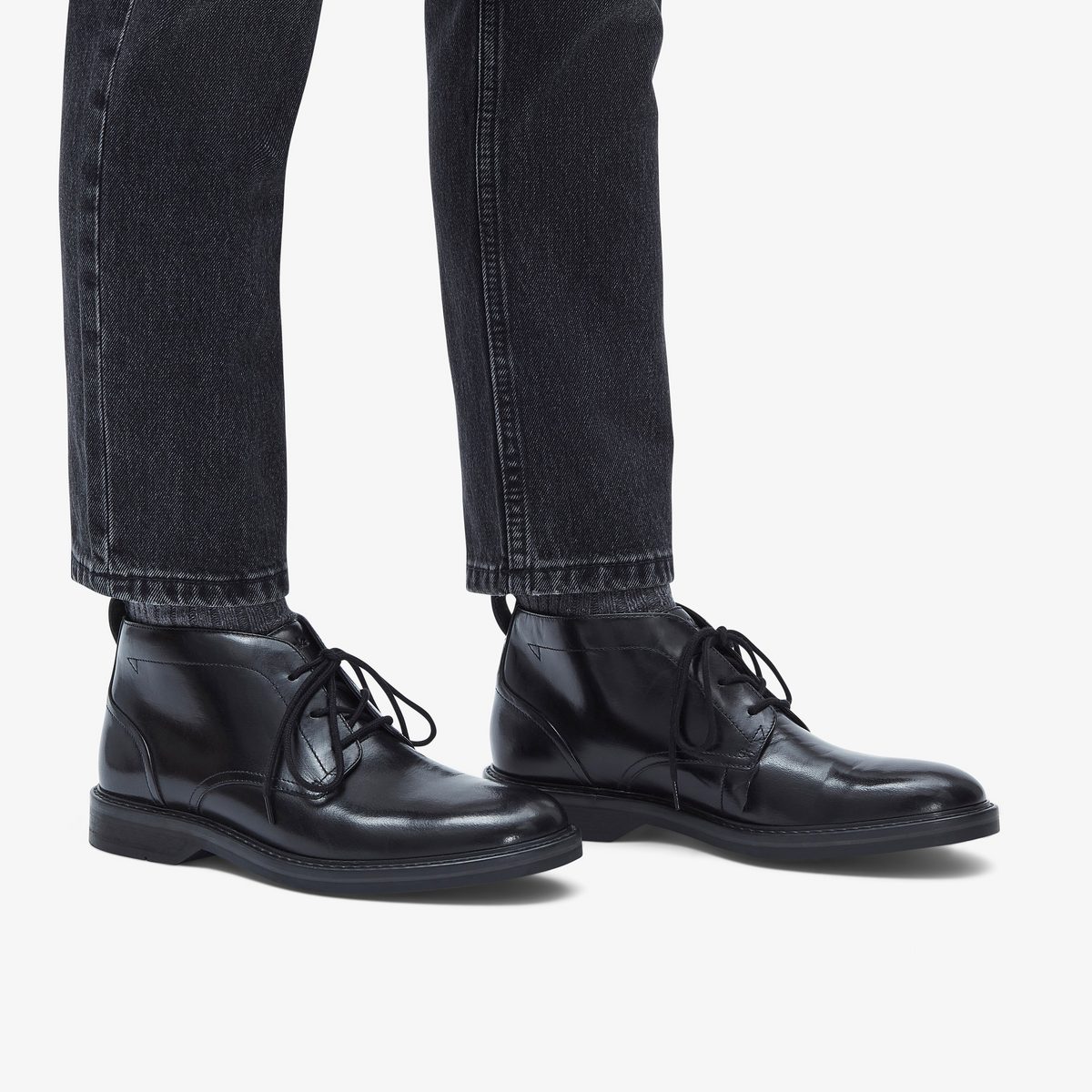 Aldwin Chukka detail