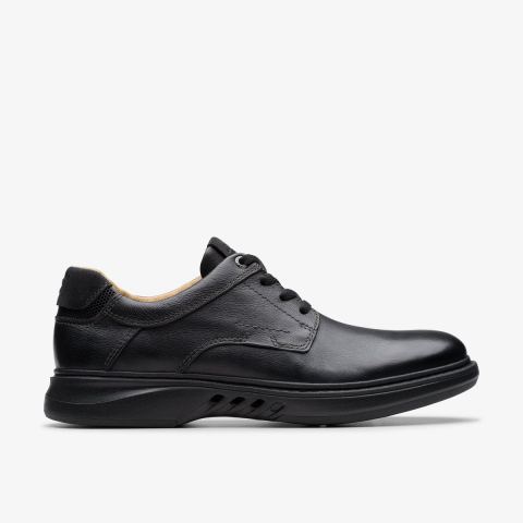 Un Briley Pace — Black Leather