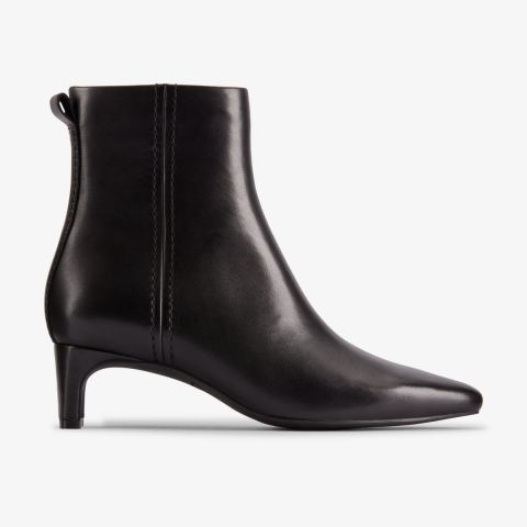 Edina Up — Black Leather