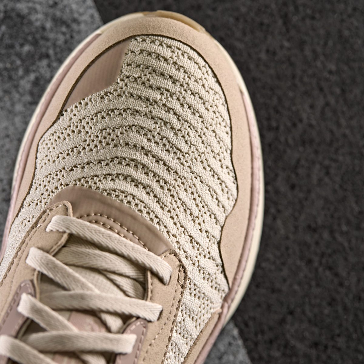 Pace Walk detail