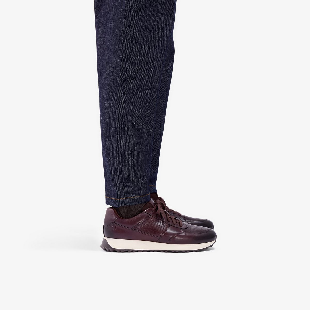 Radwell Tie detail