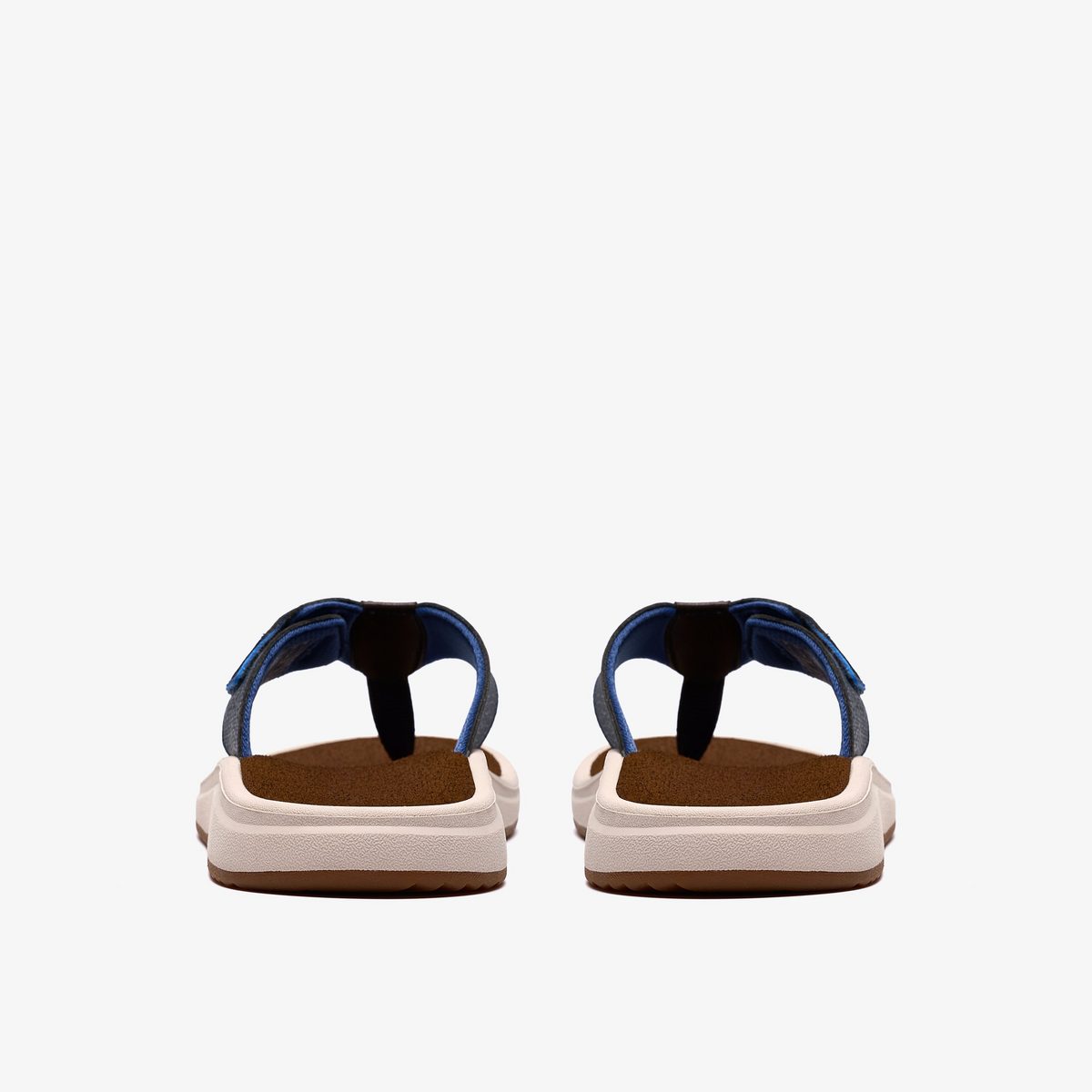 Men's Breeze Flip Flops detail