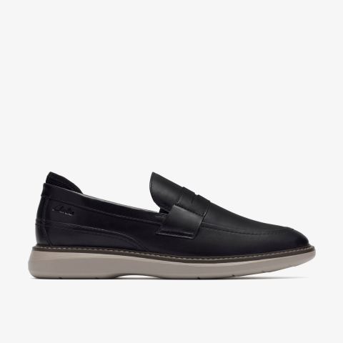 Brantin Loafer — Black Leather