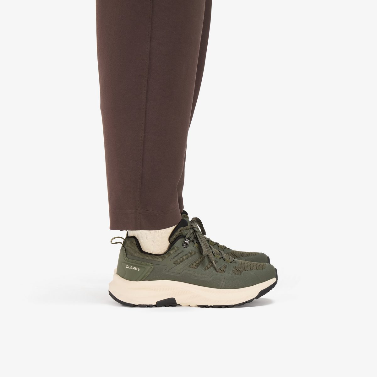 Enford Lo Waterproof detail