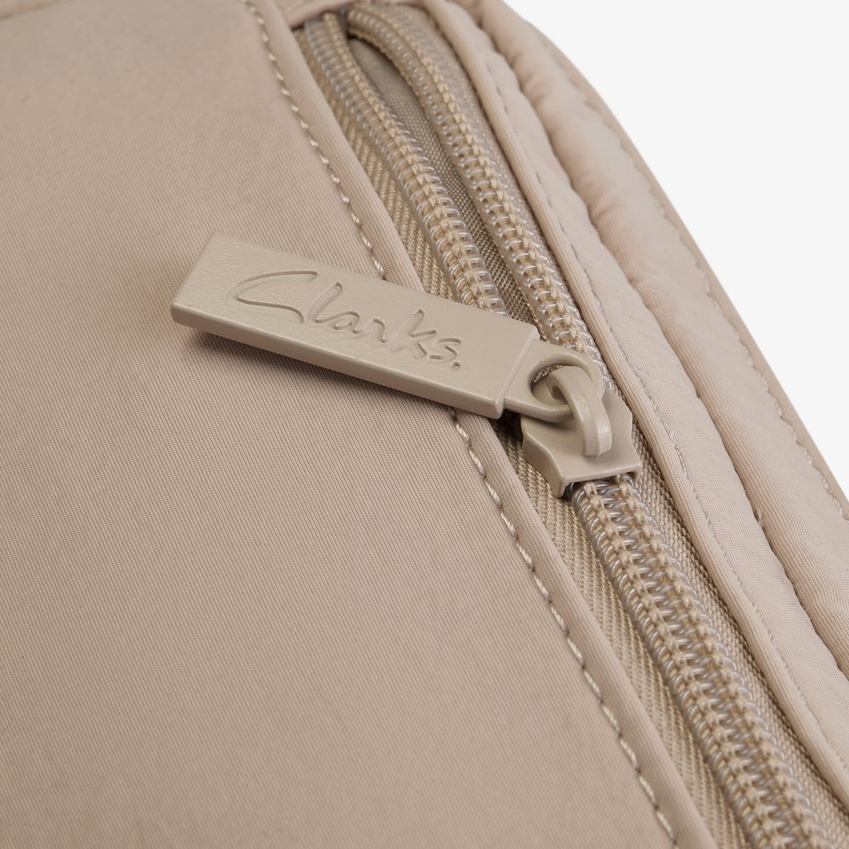 Cloudsteppers Small Pouch detail