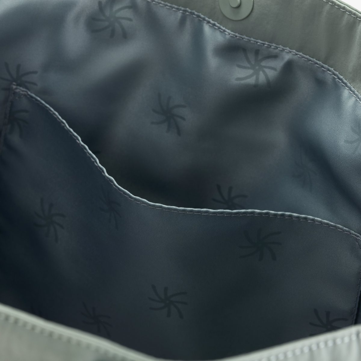 Cloudsteppers Tote Bag  detail