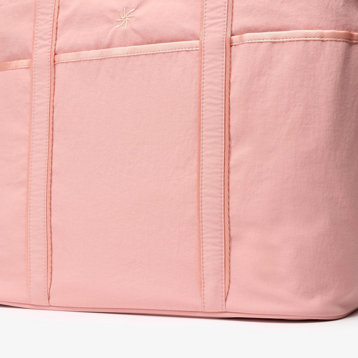 Cloudsteppers Tote Bag  detail