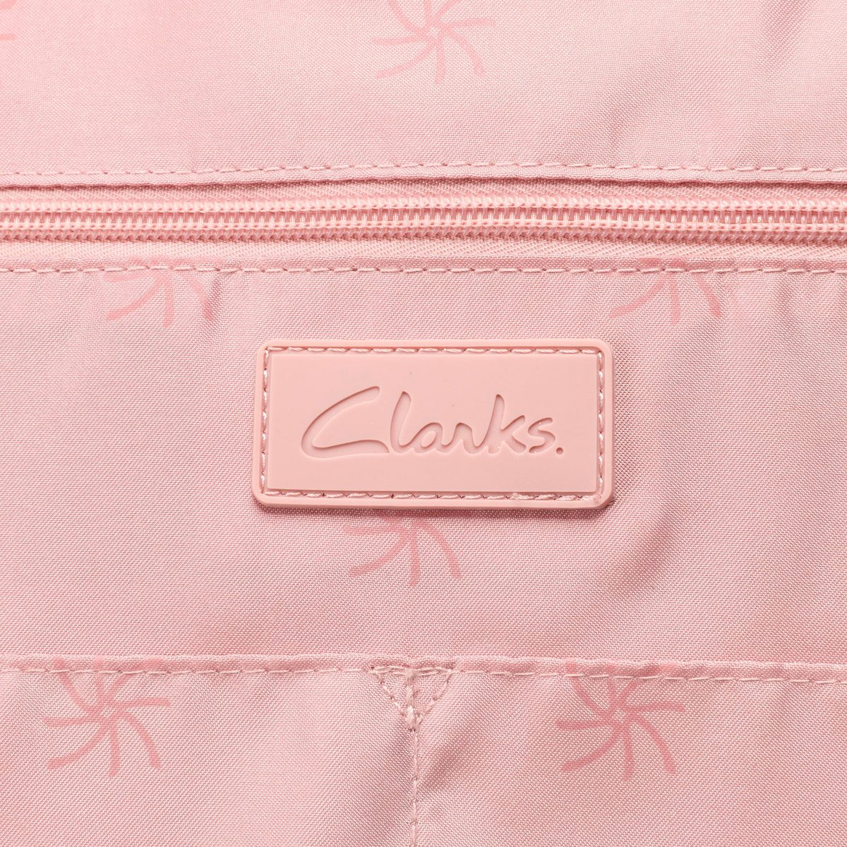 Cloudsteppers Tote Bag  detail