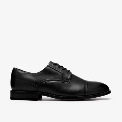 Bowburn Cap  — Black Leather