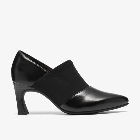 Tammitha Sleek — Black Leather