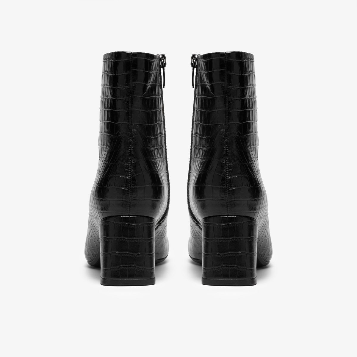 Fernie Zip detail