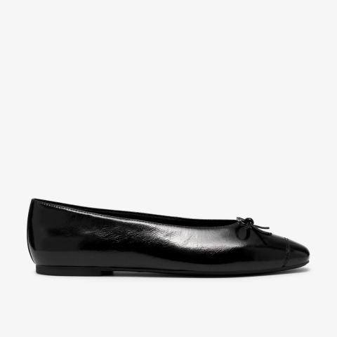 Befana Bow — Black Leather